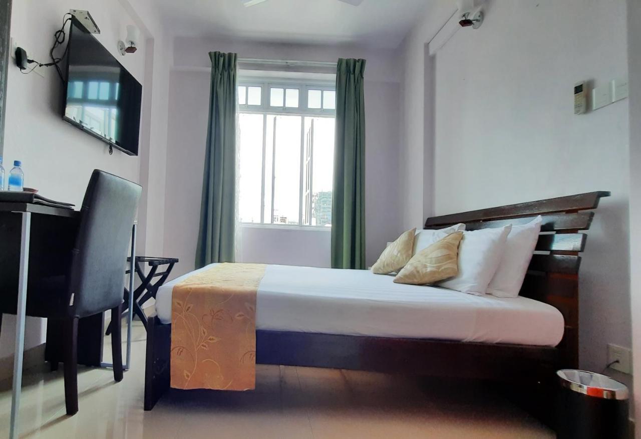Hotel Octave Maldives Malé Buitenkant foto